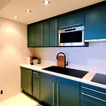 Apartment Europagalerij 231 *